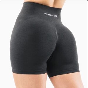 Alphalete Amplify 4.5” Shorts